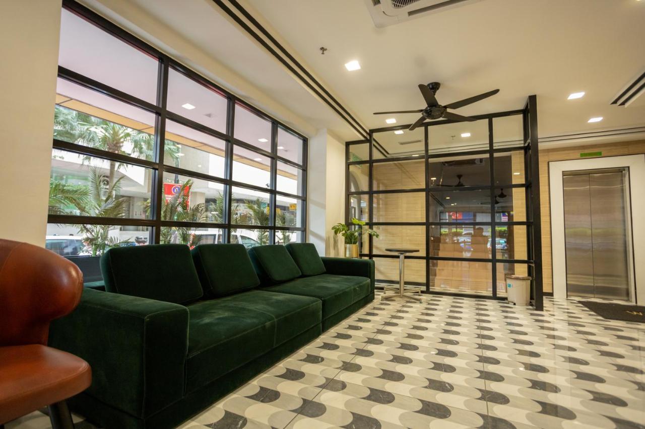 Citrus Hotel Johor Bahru By Compass Hospitality Exterior photo