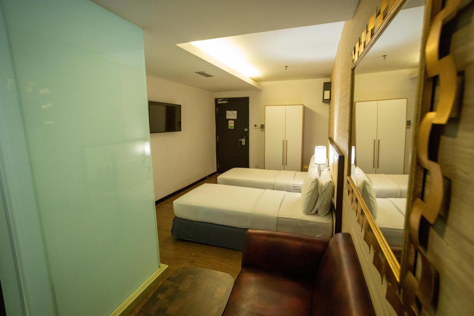 Citrus Hotel Johor Bahru By Compass Hospitality Room photo