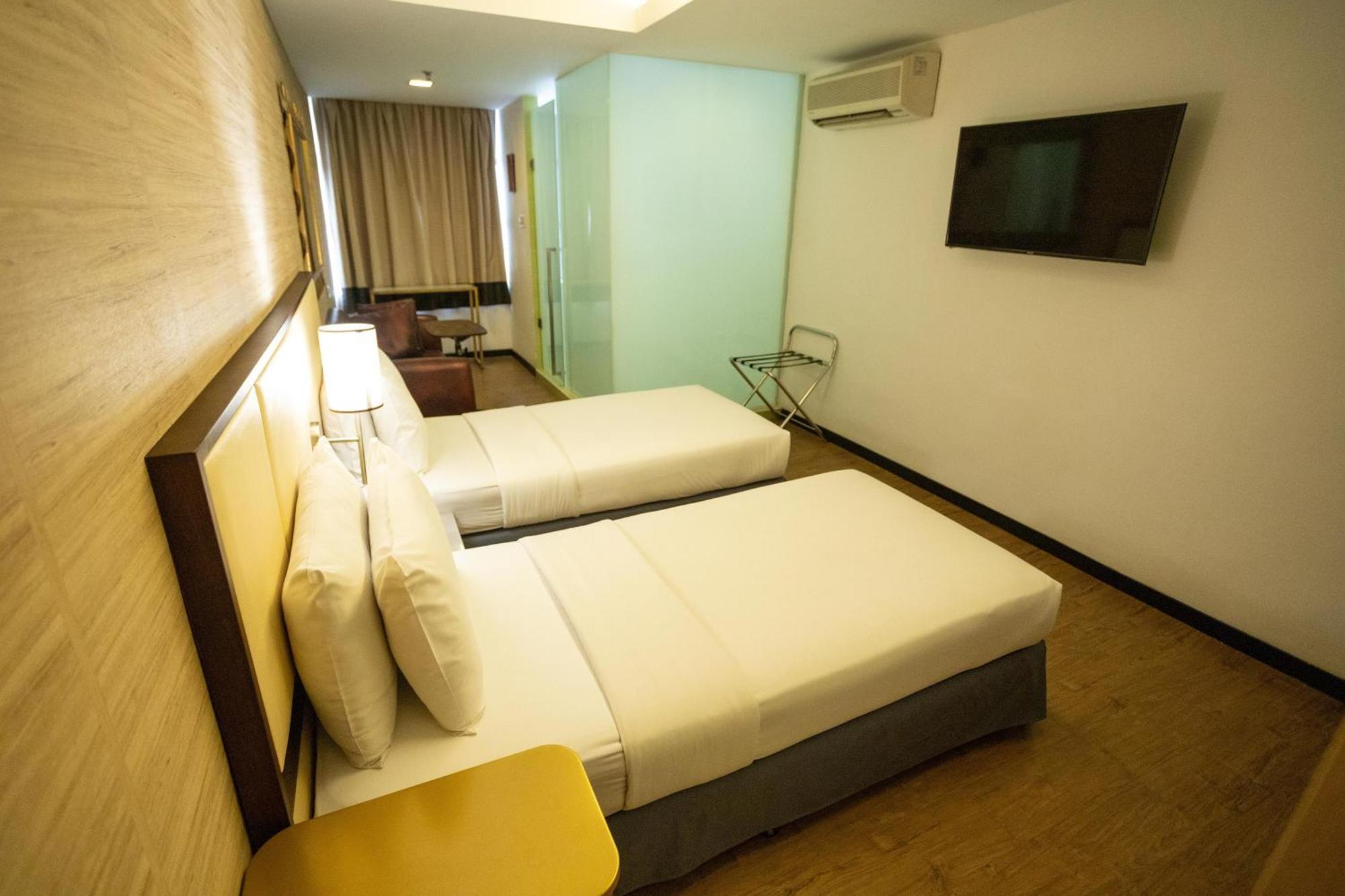 Citrus Hotel Johor Bahru By Compass Hospitality Room photo